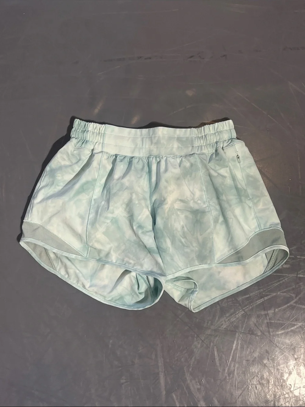 lululemon Hotty Hot Low Rise Short 4